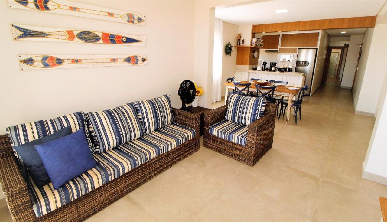 1079 - Apartamento Com Vista Para O Mar Em Bombinhas Buitenkant foto